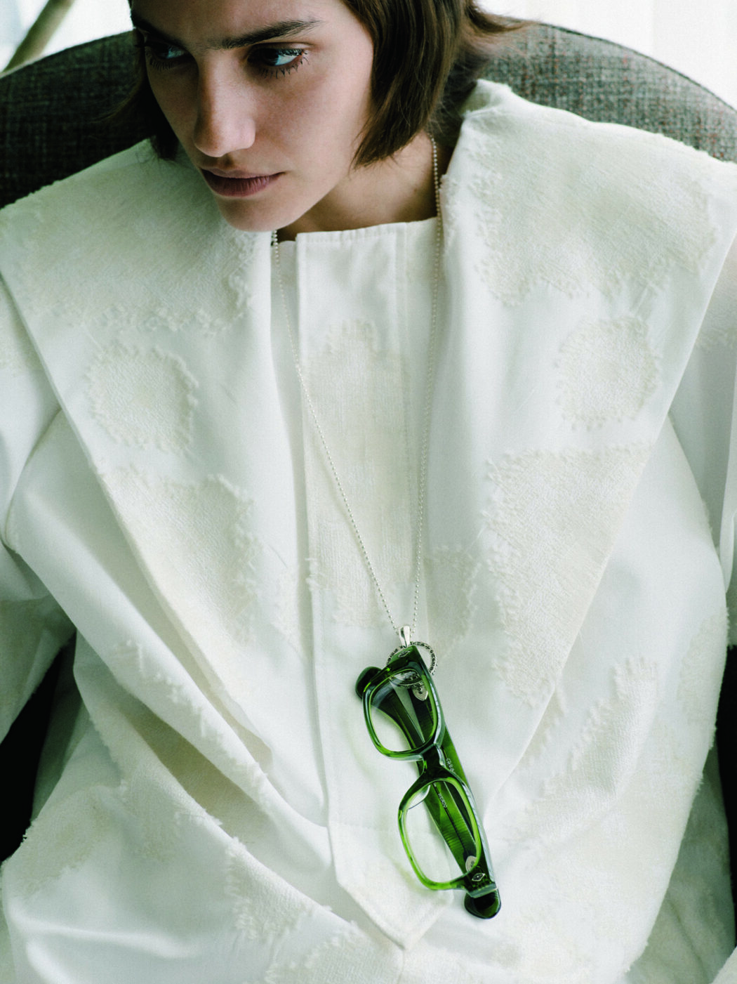 Make up by Yumi Endo
FIGARO japon September issue 2022