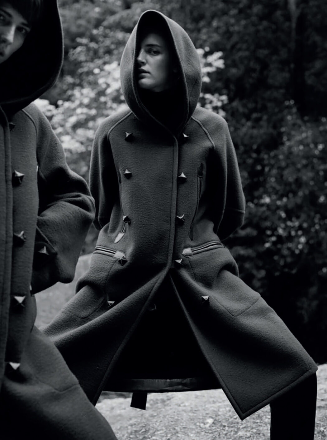 Make up by Yumi Endo
MONDE HERMES