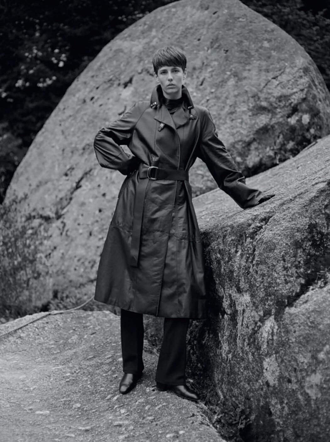 Make up by Yumi Endo
MONDE HERMES