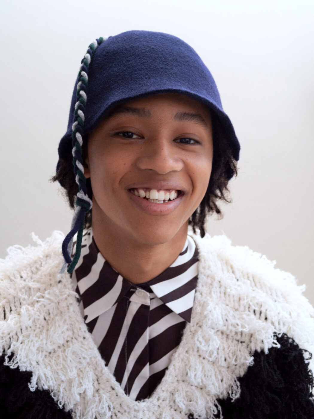 Hair by Waka Adachi
OVERRIDE 22AW