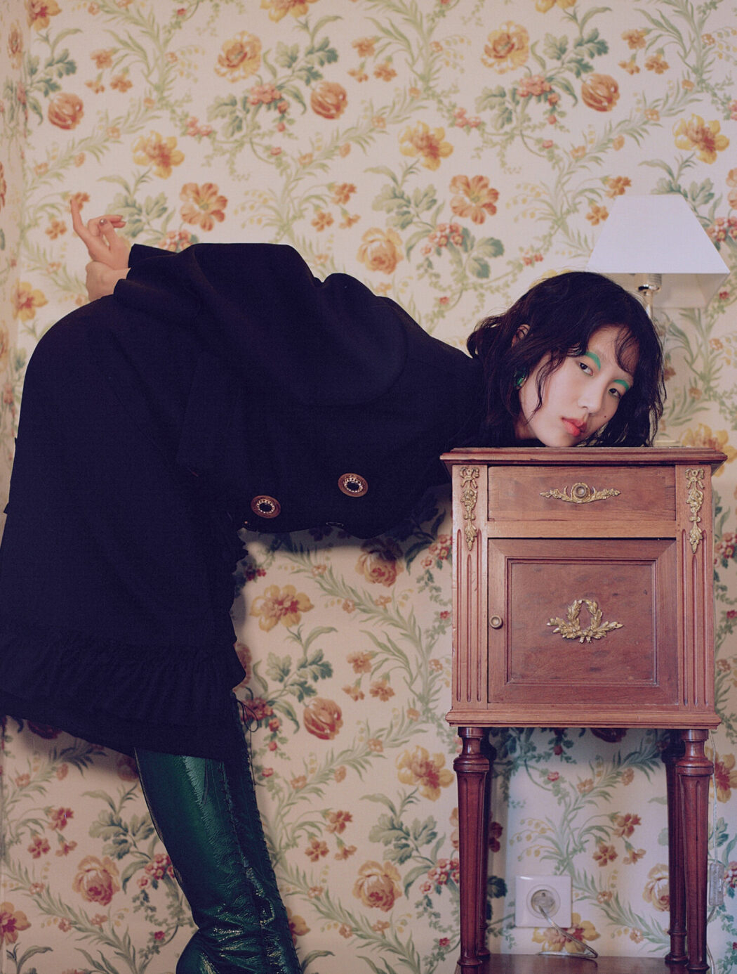 Make up by Yumi Endo
commons & sense