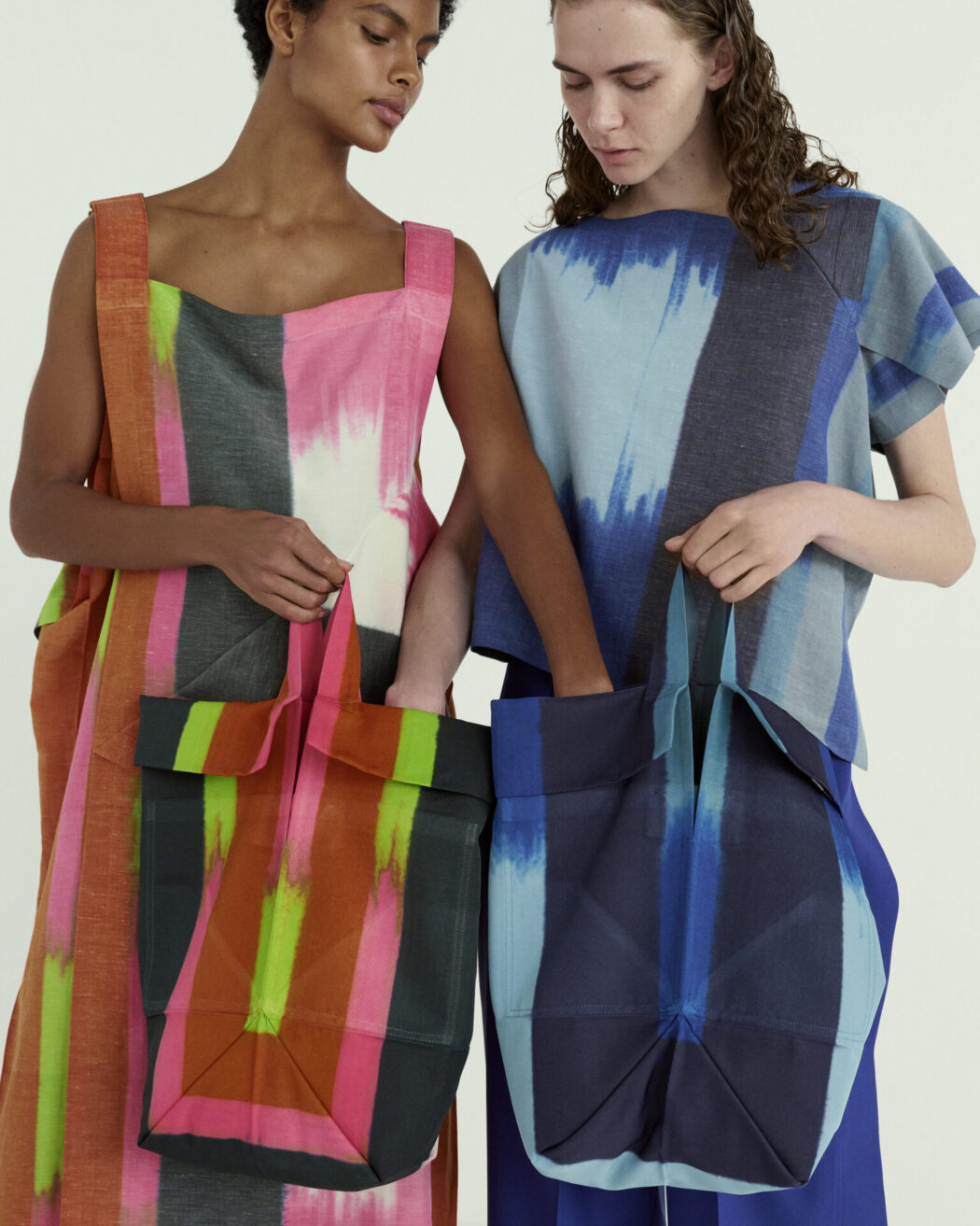 Hair by Waka Adachi
132 5. ISSEY MIYAKE AW23